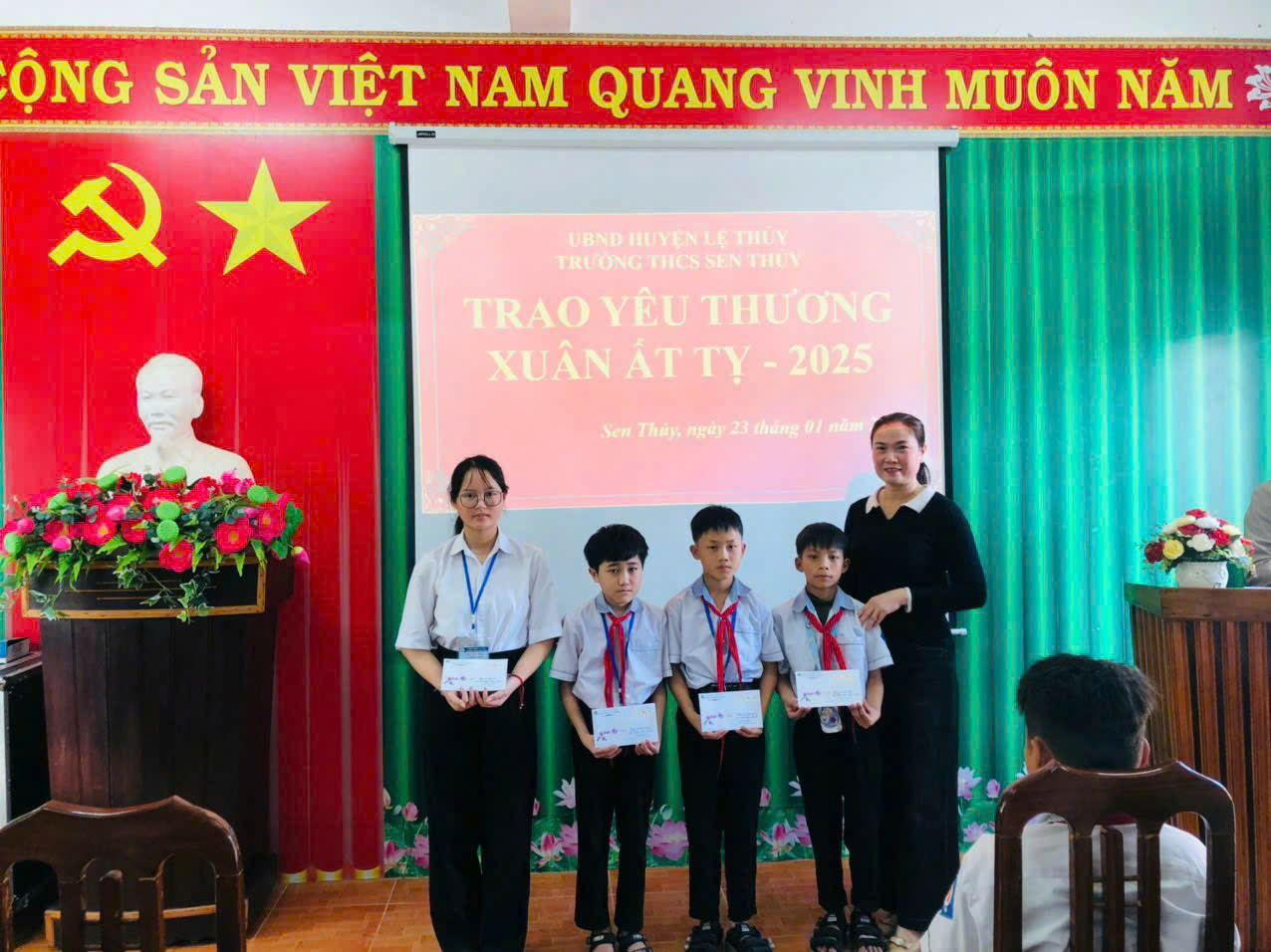 Xem chi tiết album này